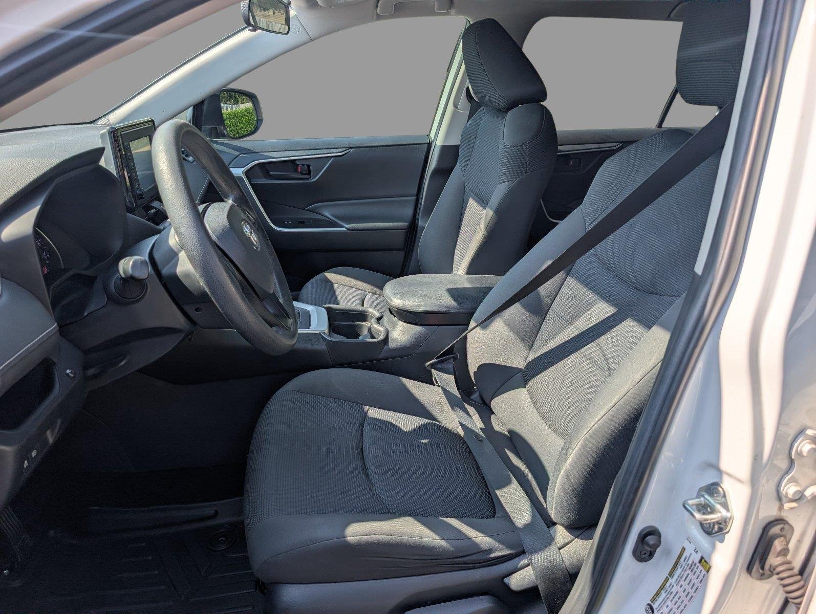 Used 2019 Super White Toyota LE image 16