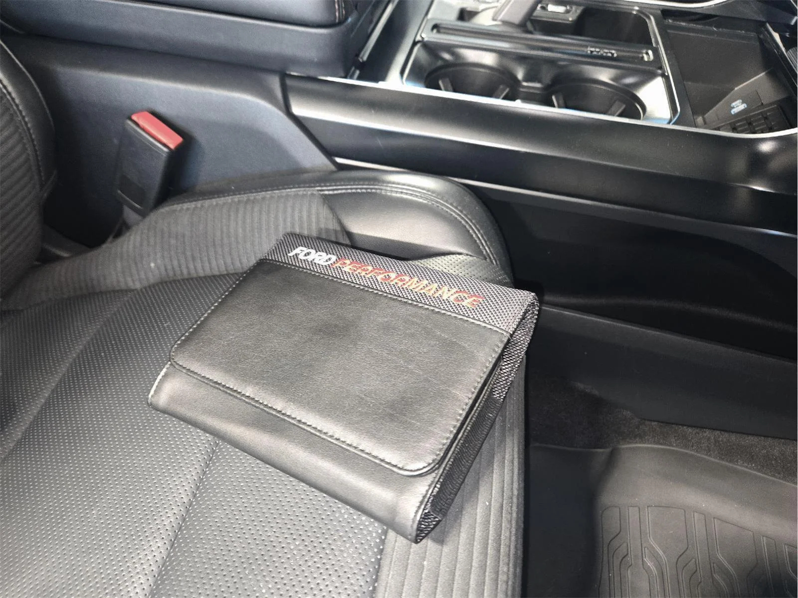 Used 2023 Iconic Silver Ford Raptor image 47