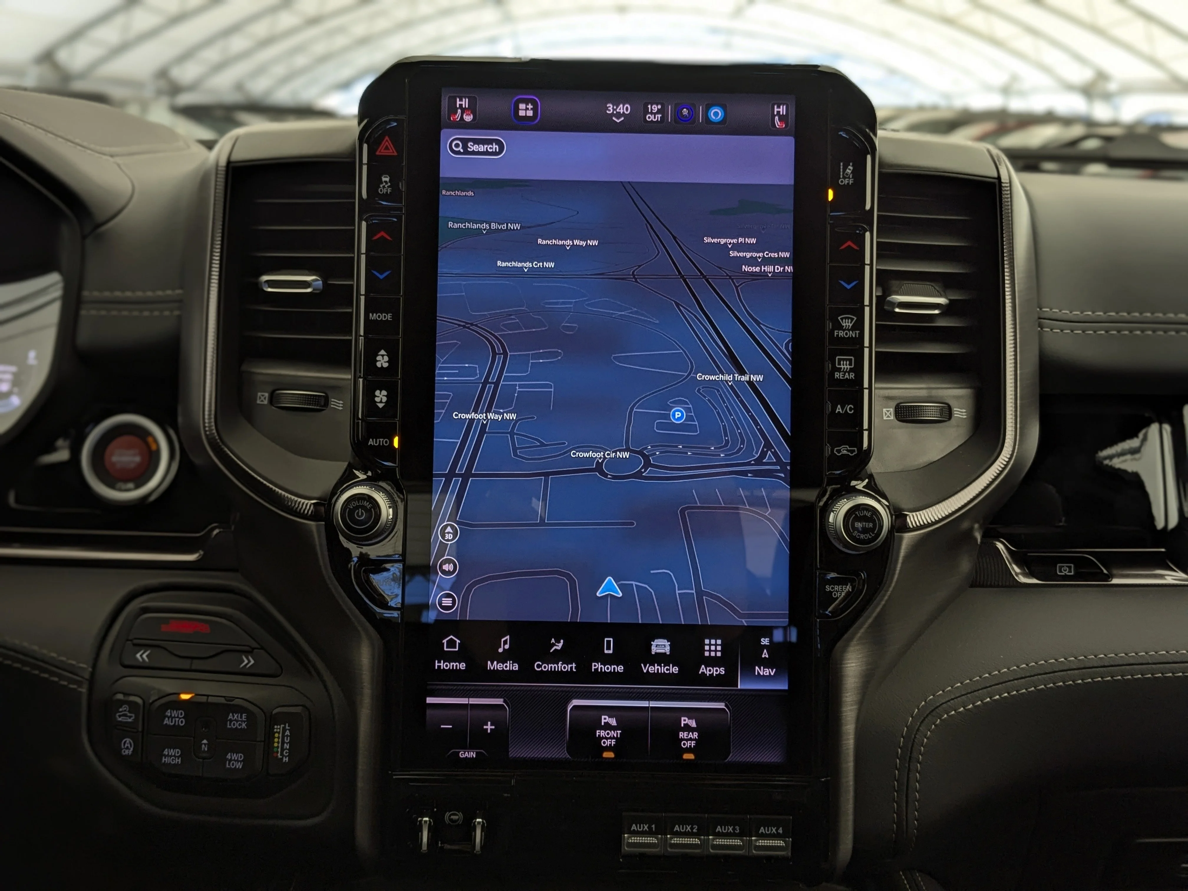 New 2026 Blue RAM RHO - - 3.0L Hurricane HO T-Turbo - RHO Level 1 Pkg w/ 14.4 Screen - Pano Sunroof & Massage Seats! image 26