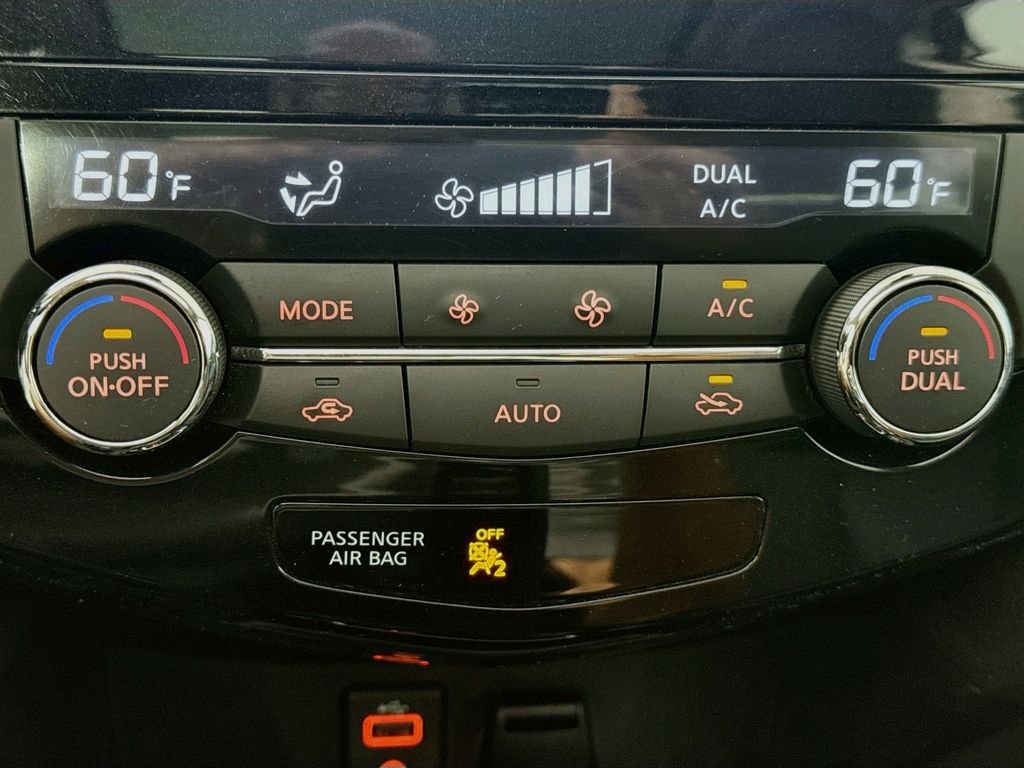 Used 2017 Pearl White Nissan SL image 16