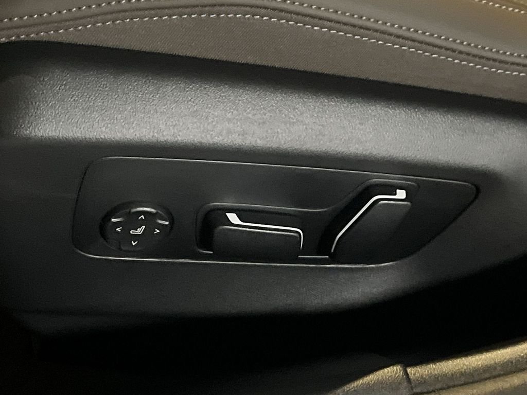 2026 BMW 5 Series 530i - Photo 12