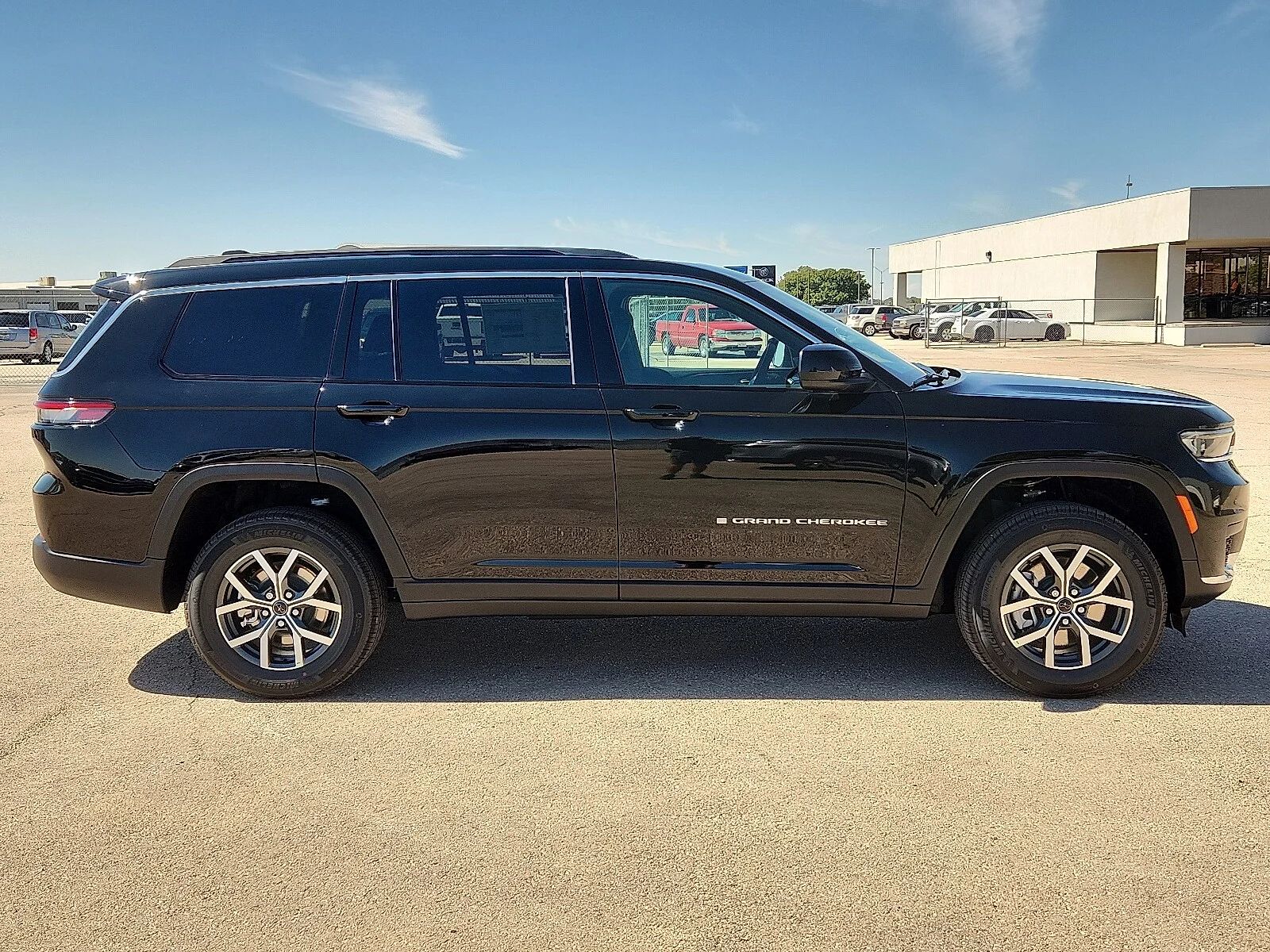 New 2026 High Gloss Black Jeep L LAREDO X 4X4 image 5