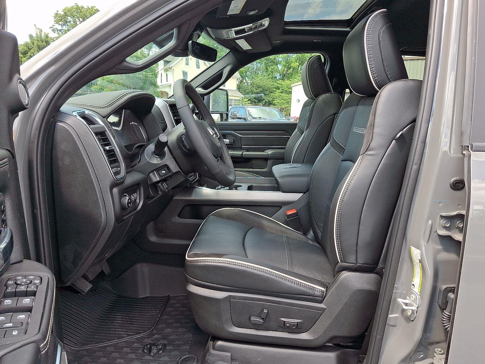 New 2026 Ceramic Gray Clear-Coat Exterior Paint RAM Laramie image 10