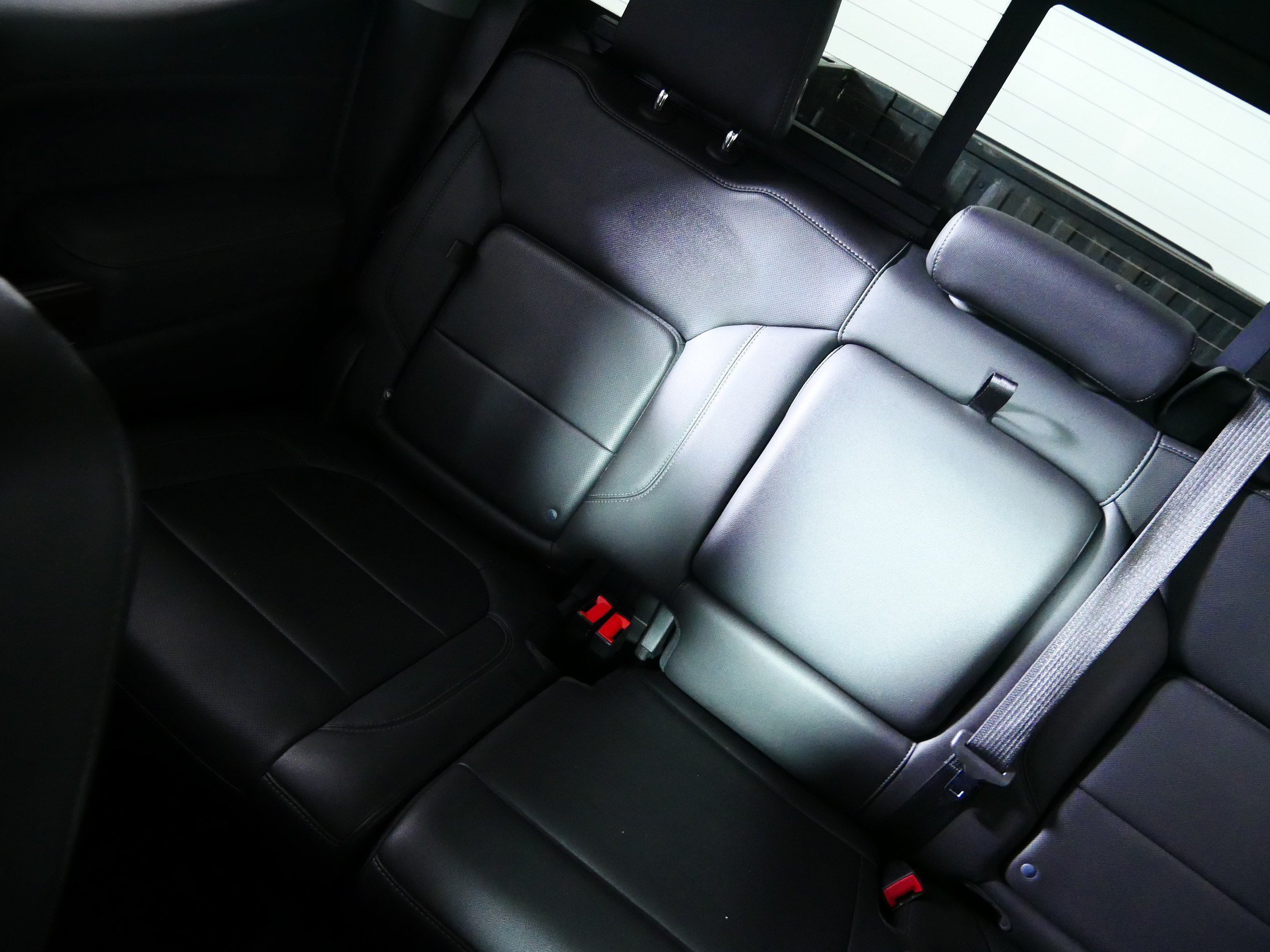 Certified Used 2019 RED QUARTZ TINTCOAT GMC SLT image 12