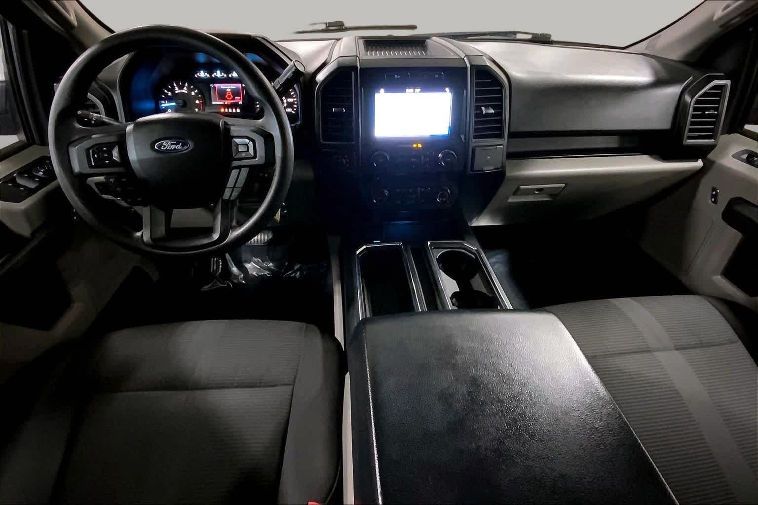 Used 2018 Ingot Silver Ford XL image 16