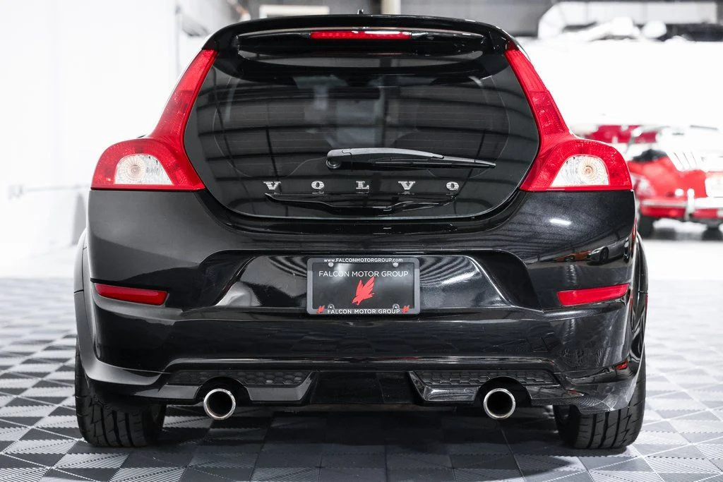 Used 2011 Black Volvo T5 R-Design image 8