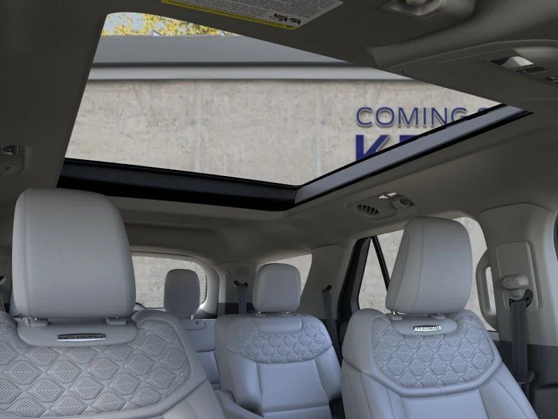 New 2026 Space White Metallic Ford Platinum image 22