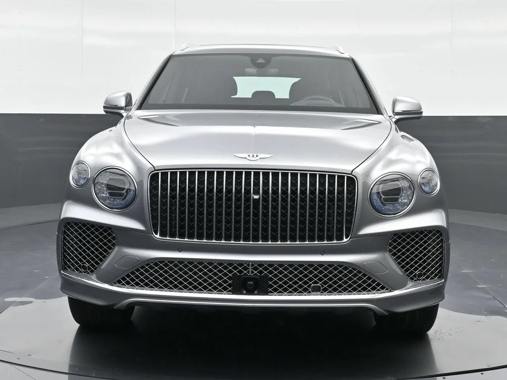 Used 2024  Bentley Azure image 15