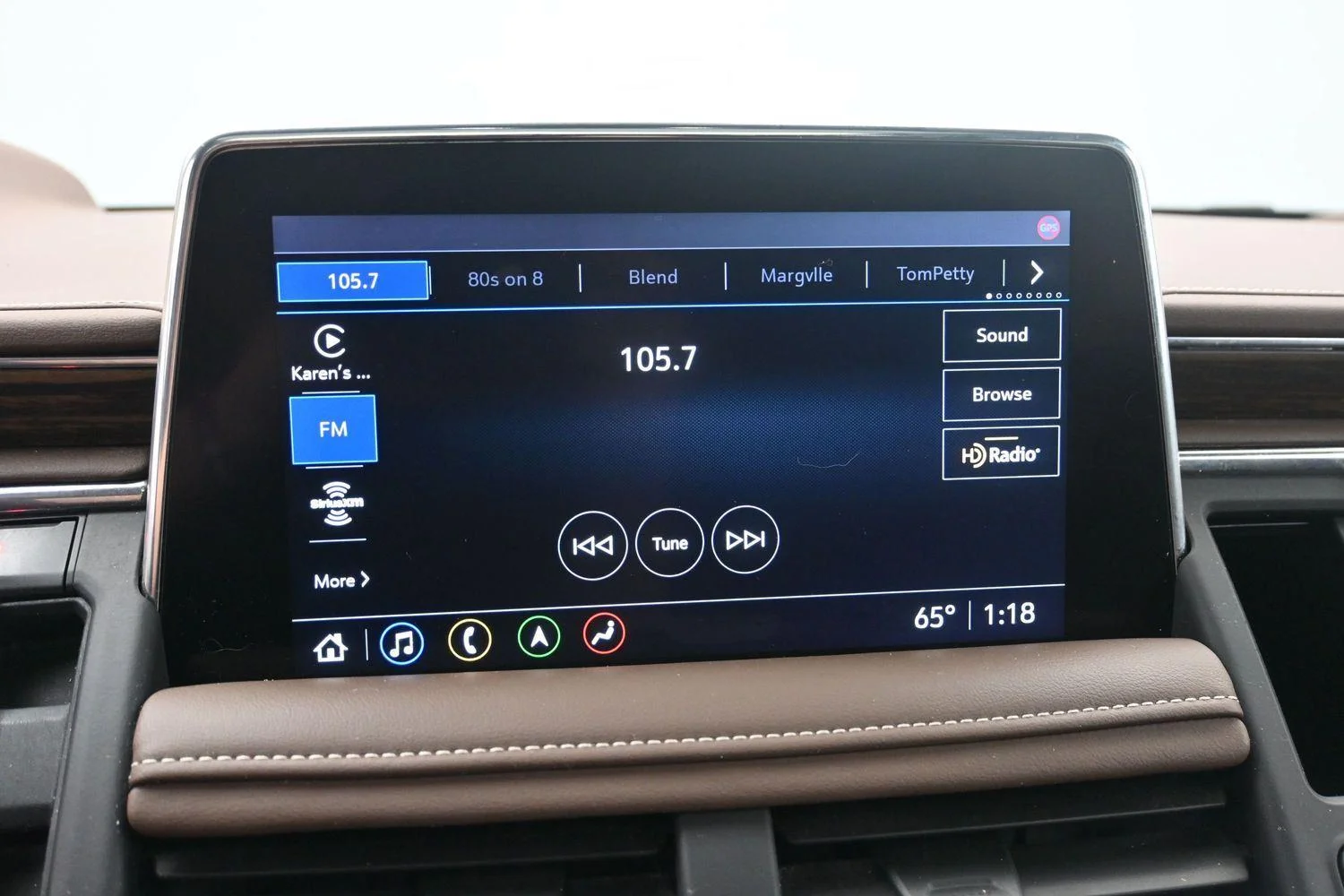 Used 2021 Graywood Metallic Chevrolet High Country image 31