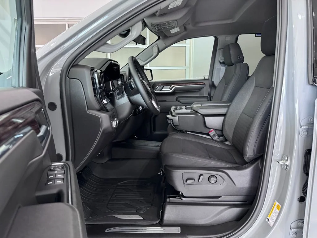 2024 GMC Sierra 1500 Elevation - Photo 10