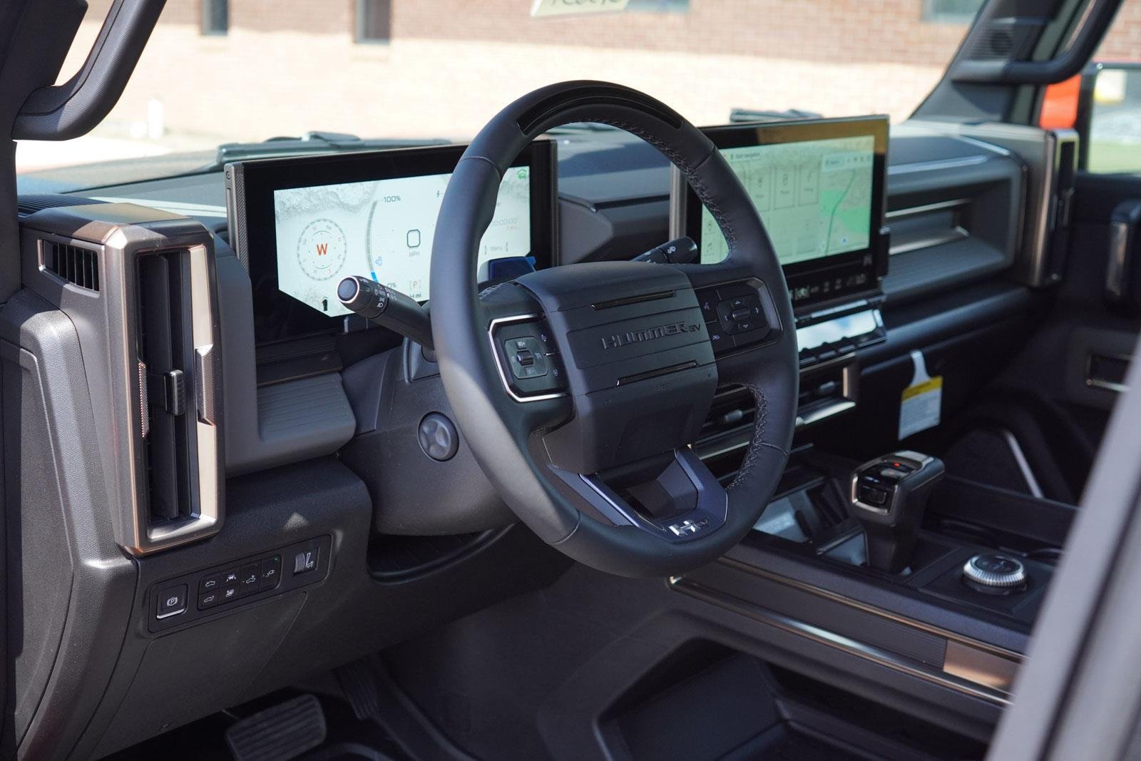 New 2025 Solar Orange GMC 2X image 27