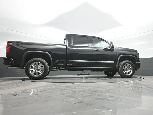 2026 Chevrolet Silverado 2500 HD High Country - Photo 17