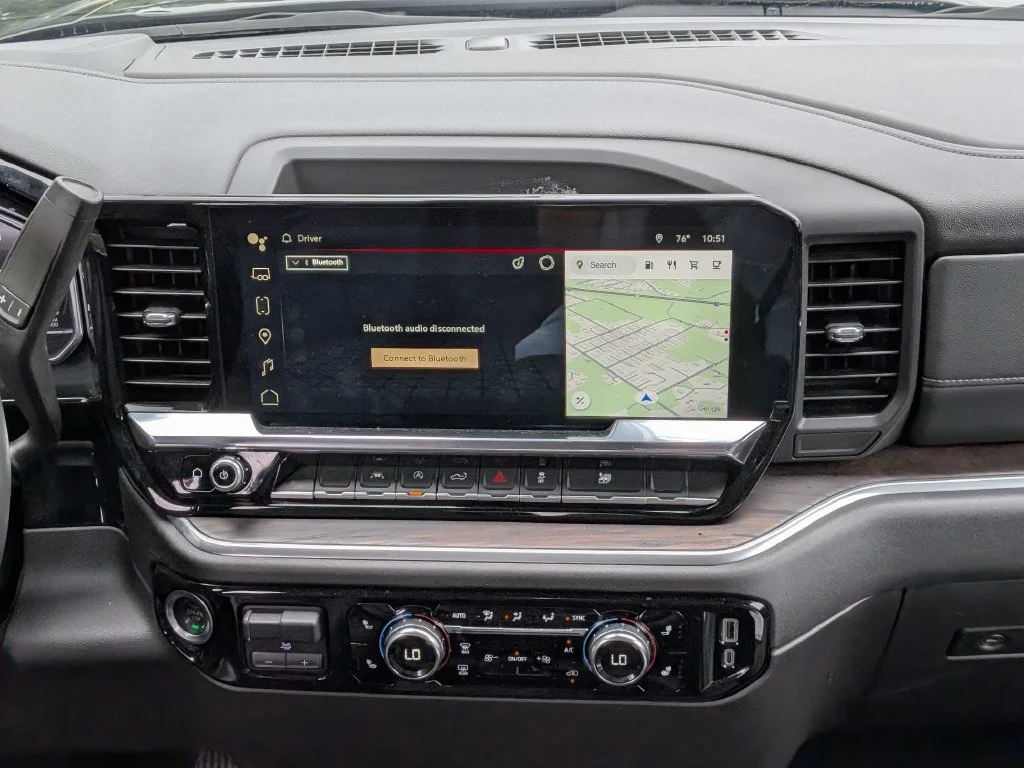 Used 2025 Black GMC SLT image 13