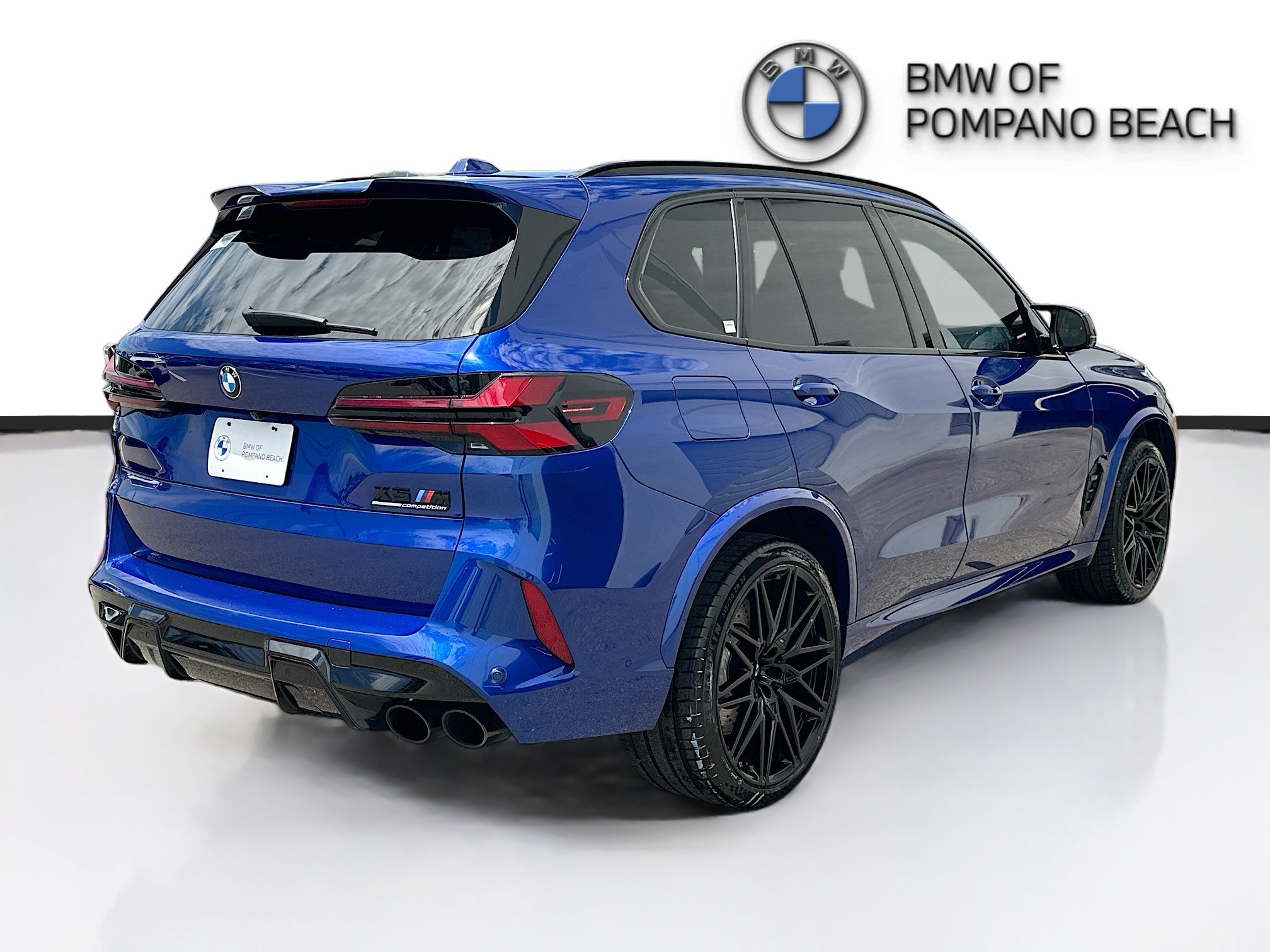Used 2024 Marina Bay Blue Metallic BMW Competition image 7