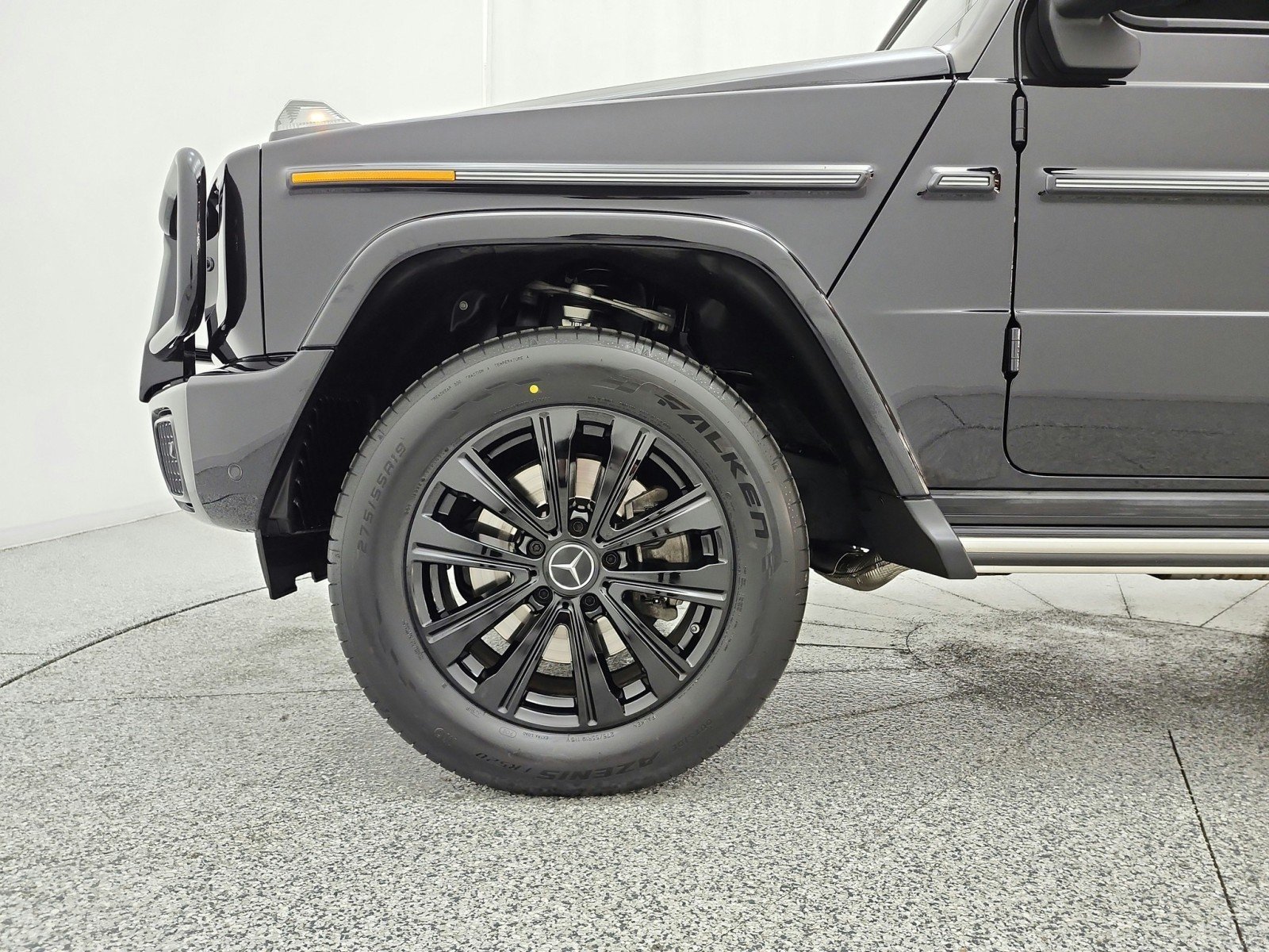 Certified Used 2025 Obsidian Black Metallic Mercedes-Benz G 550 SUV image 18