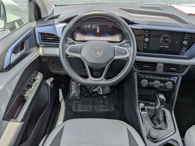 Used 2024 White Volkswagen 1.5T SE image 15