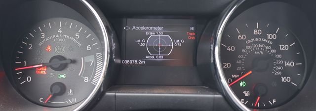 Used 2015  Ford GT Premium image 12
