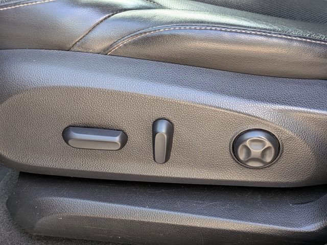 Used 2017 Purple Buick Essence image 23