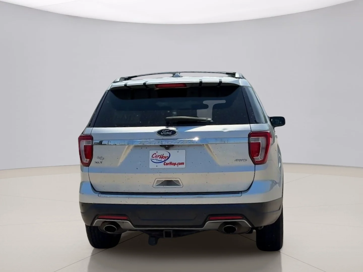 Used 2018 Silver Ford XLT image 4