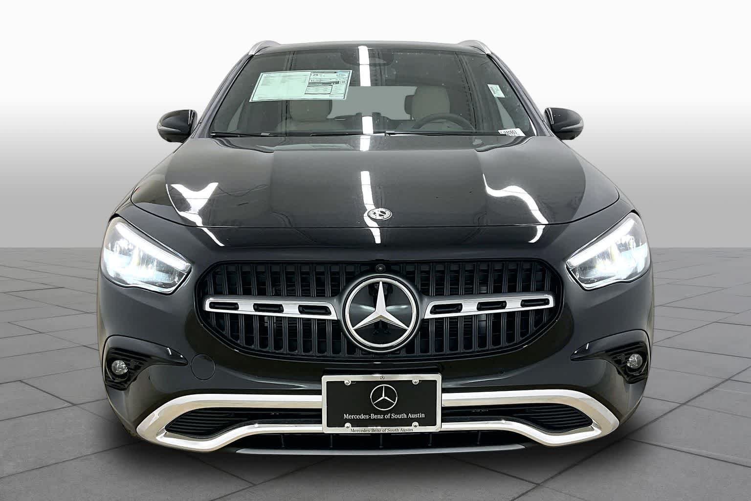 New 2026 Night Black Mercedes-Benz GLA 250 image 3