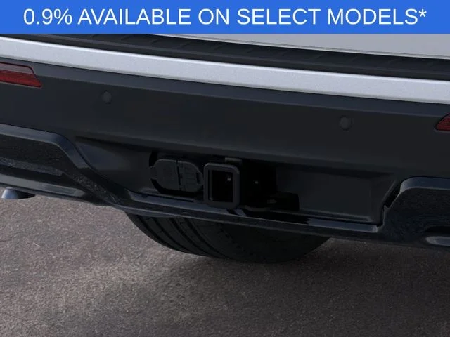 New 2026 Star White Metallic Tri-Coat Ford ST-Line image 23