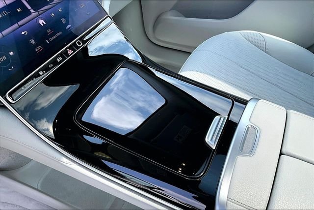 Certified Used 2023 White Mercedes-Benz 350 SUV image 13