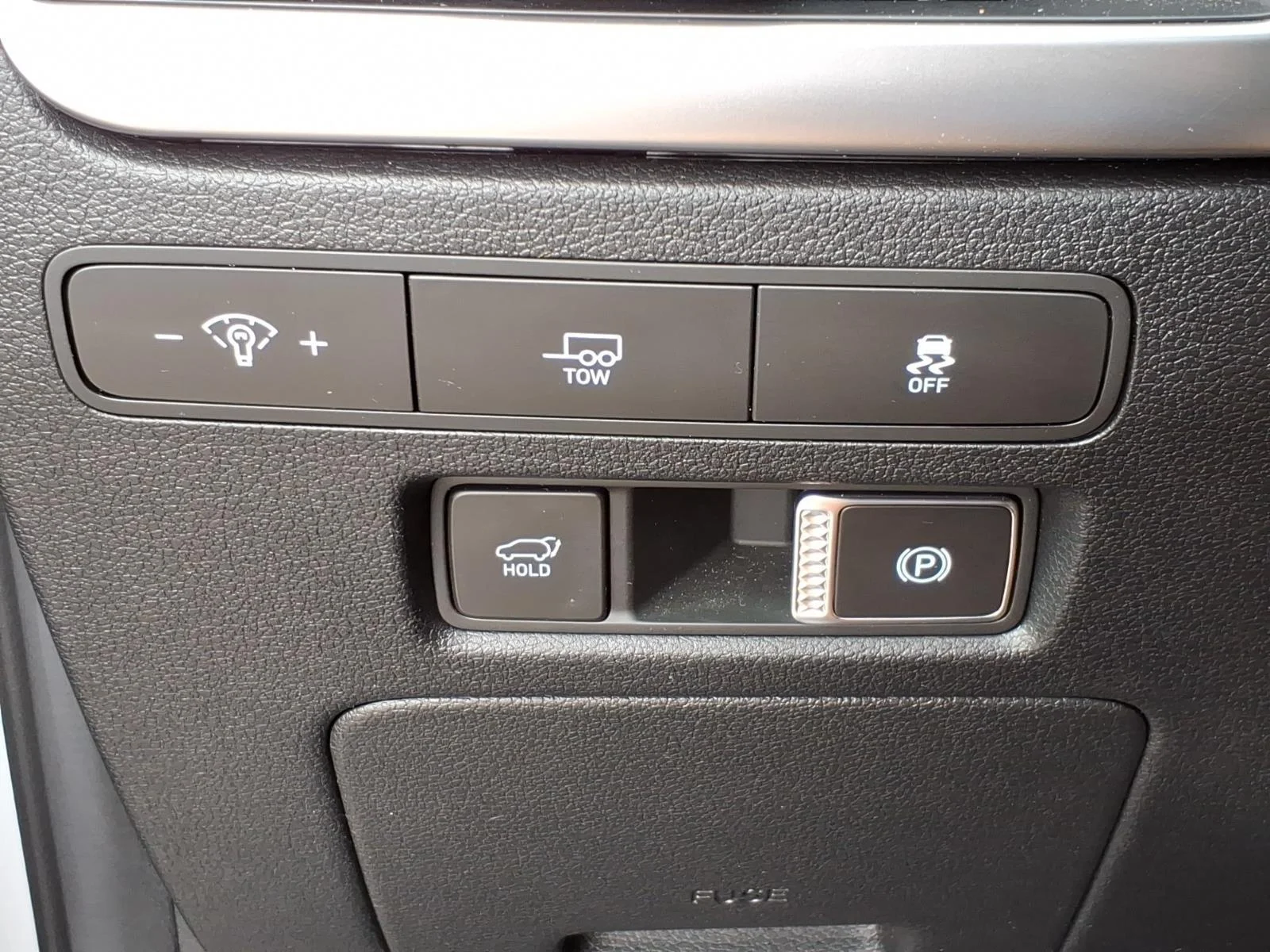 Used 2025 Hyper White Hyundai SEL Premium 7P image 17