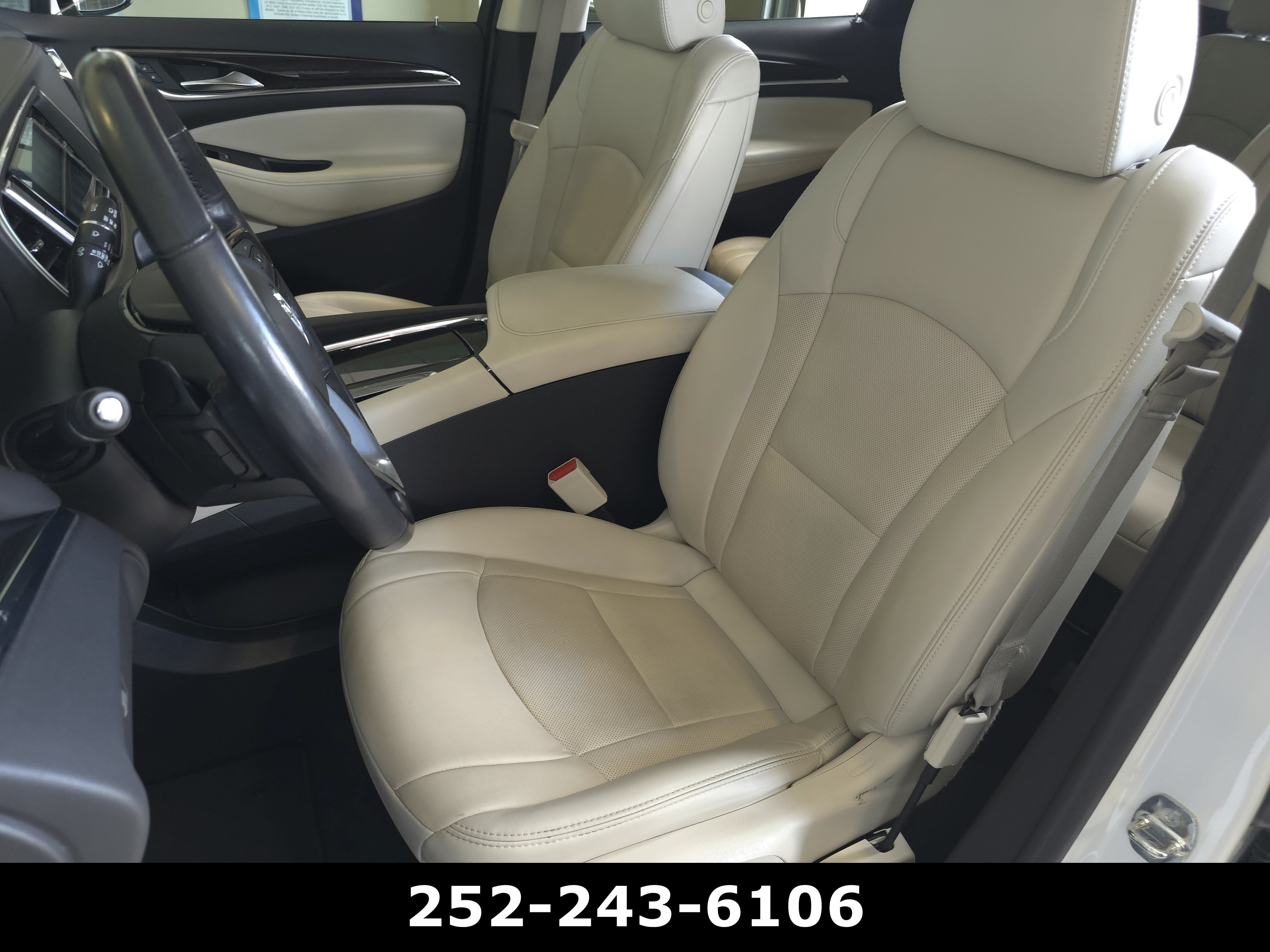 Used 2023 Summit White Buick Essence image 11
