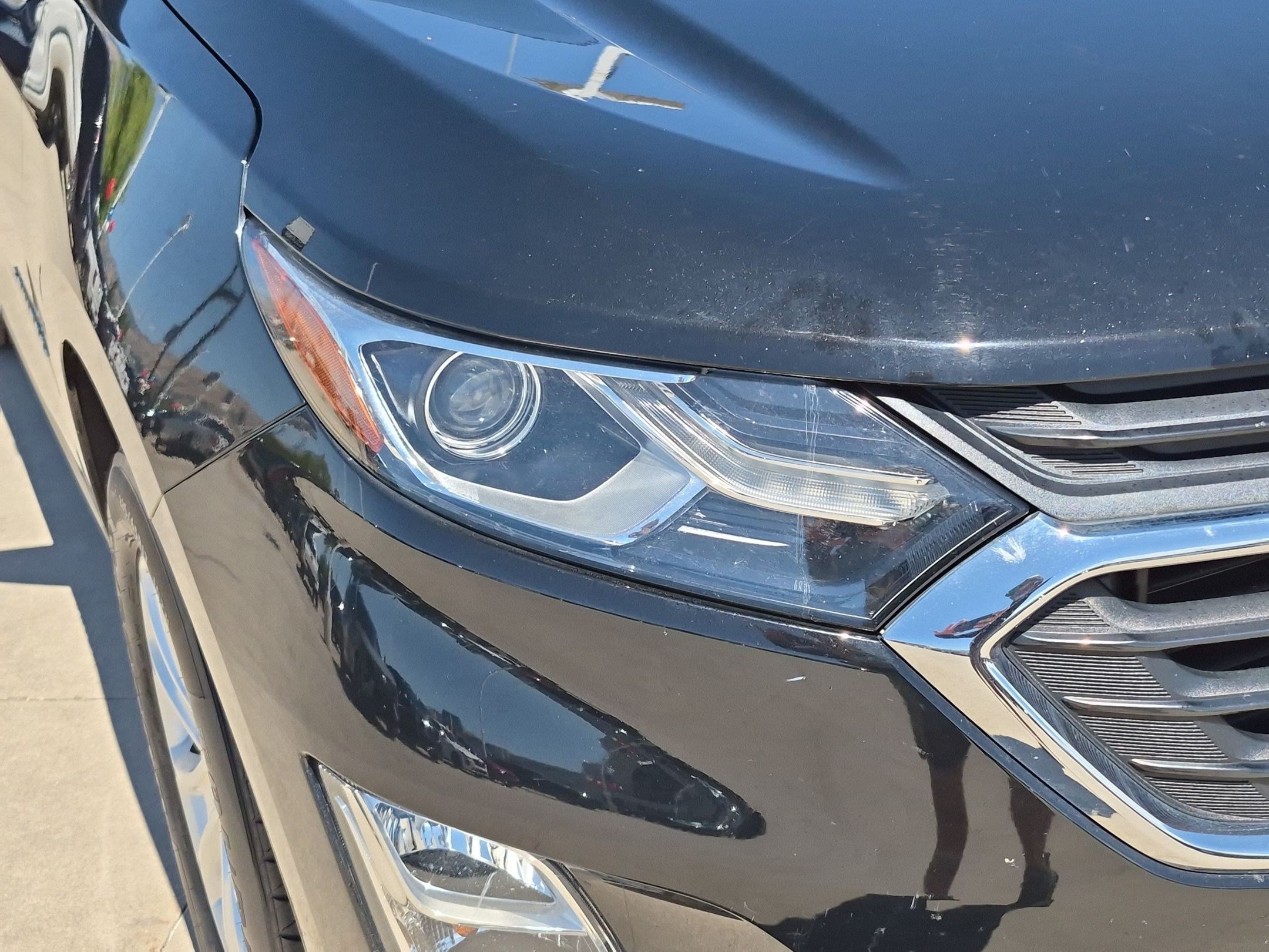 Certified Used 2020 MOSAIC BLACK METALLIC Chevrolet LT image 10