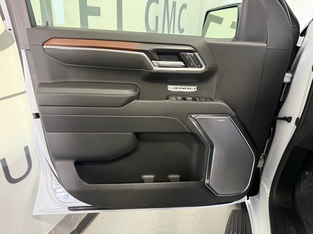 2026 GMC Sierra 1500 Denali - Photo 9