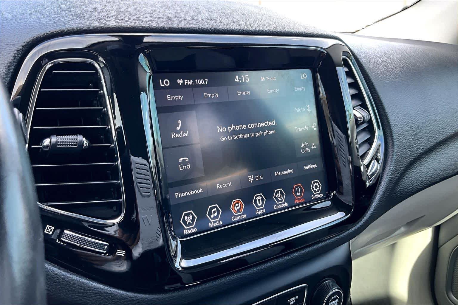 Used 2019 Diamond Black Crystal Pearlcoat Jeep Limited image 30