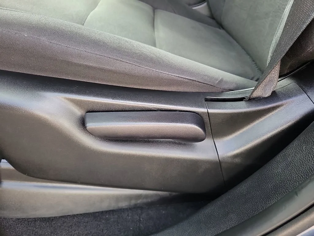 Used 2021  Dodge SXT image 20