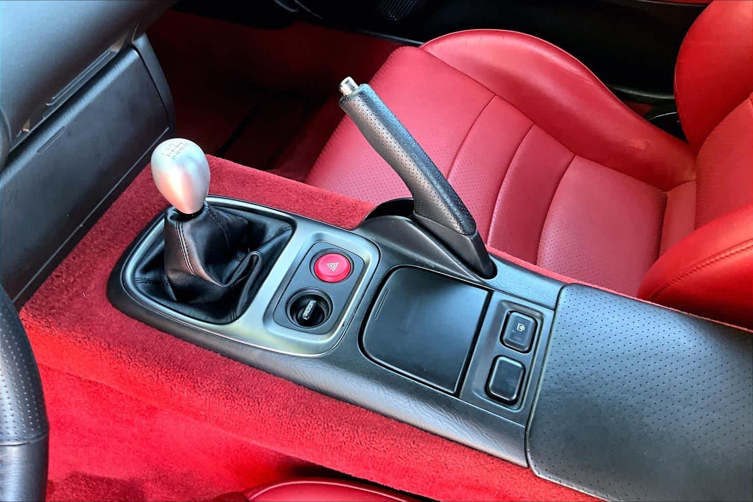 Used 2001 Silverstone Metallic Honda  image 15