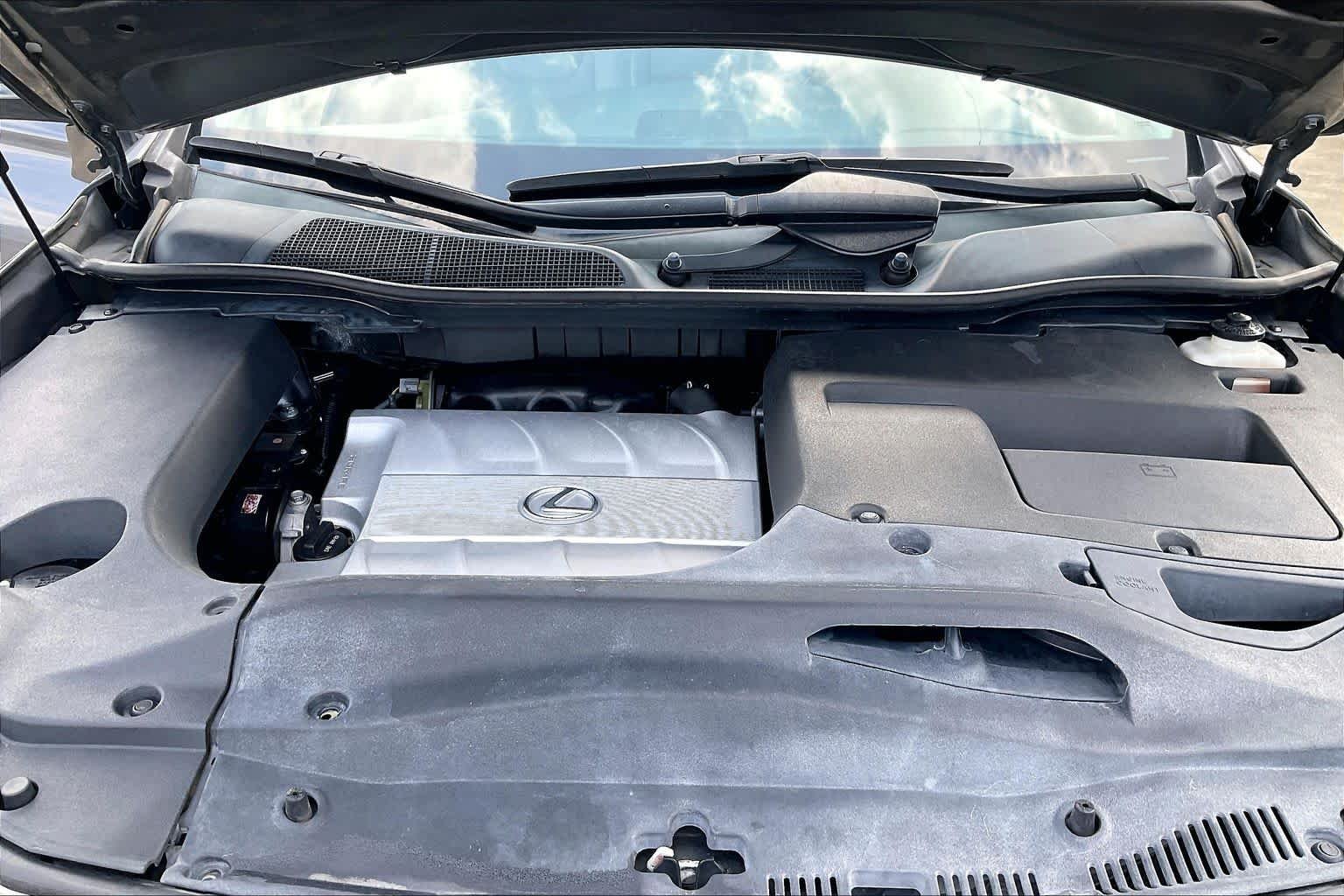 Used 2015 Nebula Gray Pearl Lexus  image 29
