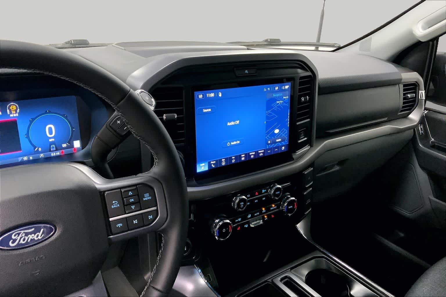 New 2026 Agate Black Metallic Ford XLT image 5