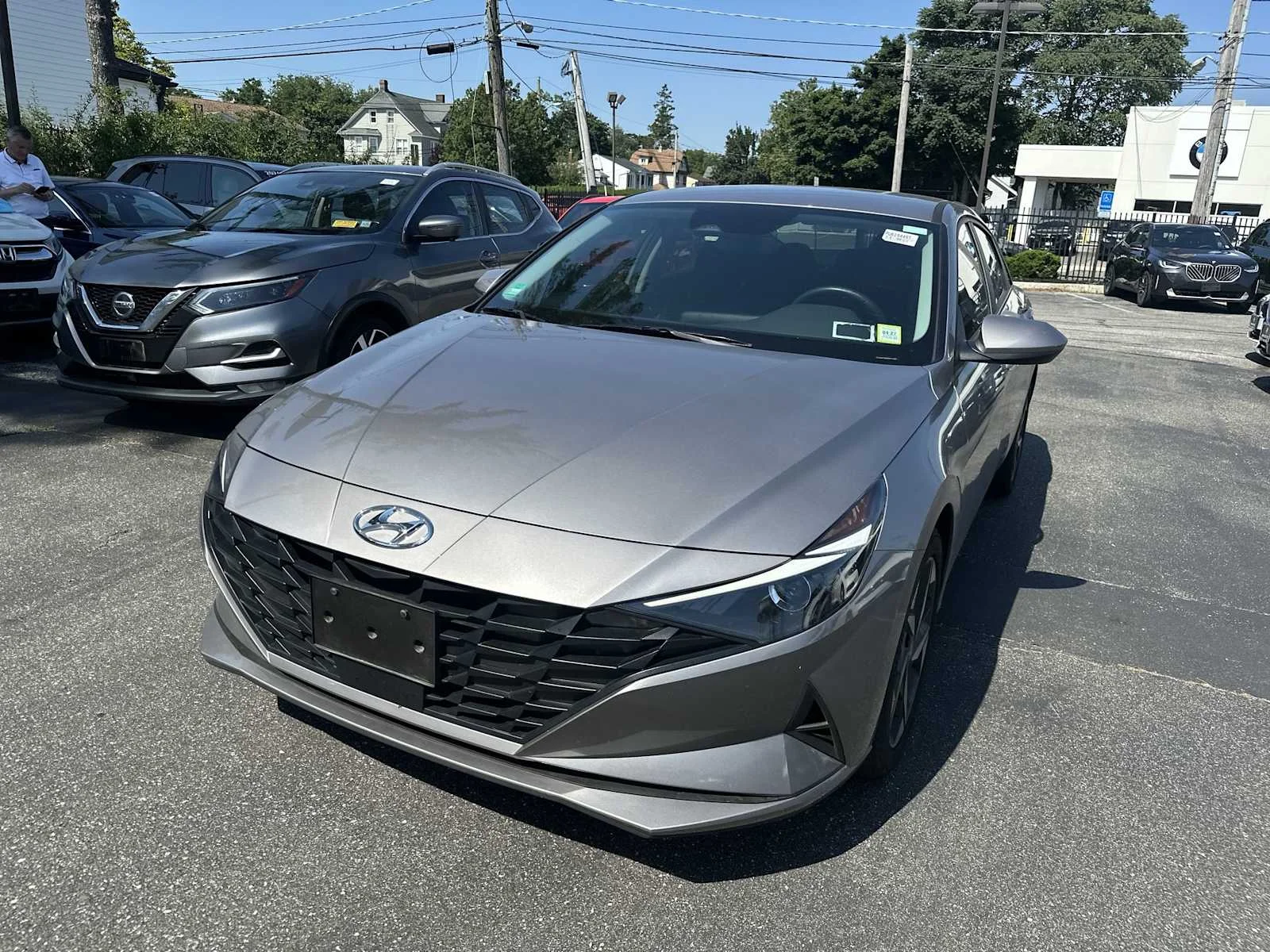 Used 2023 Fluid Metal Hyundai SEL image 3