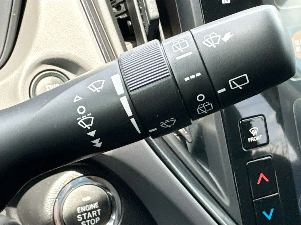 New 2026 ICE SILVER METALLIC Subaru Premium image 13