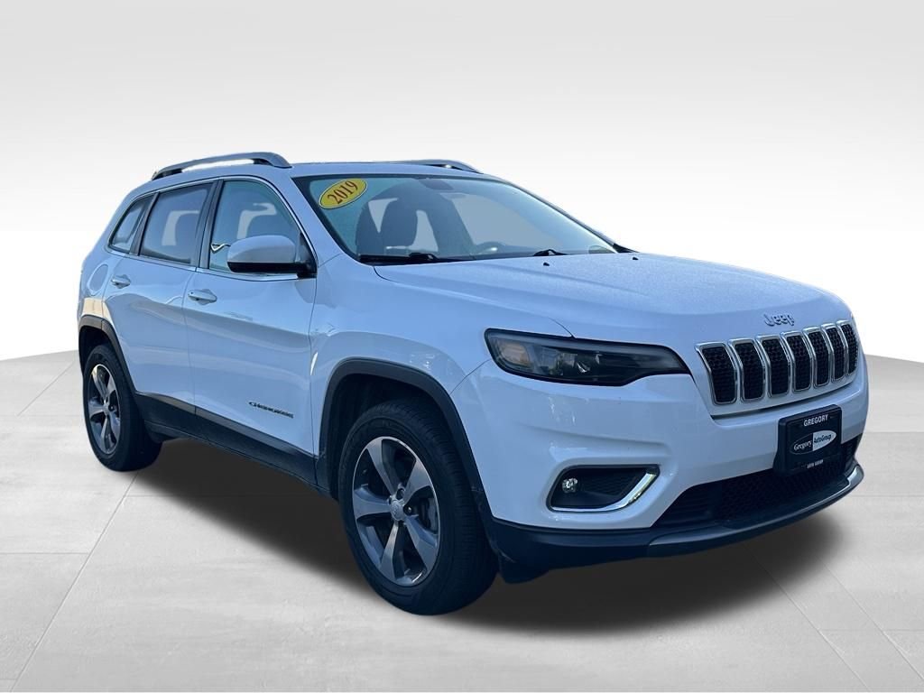 Used 2019 White Jeep Limited image 4