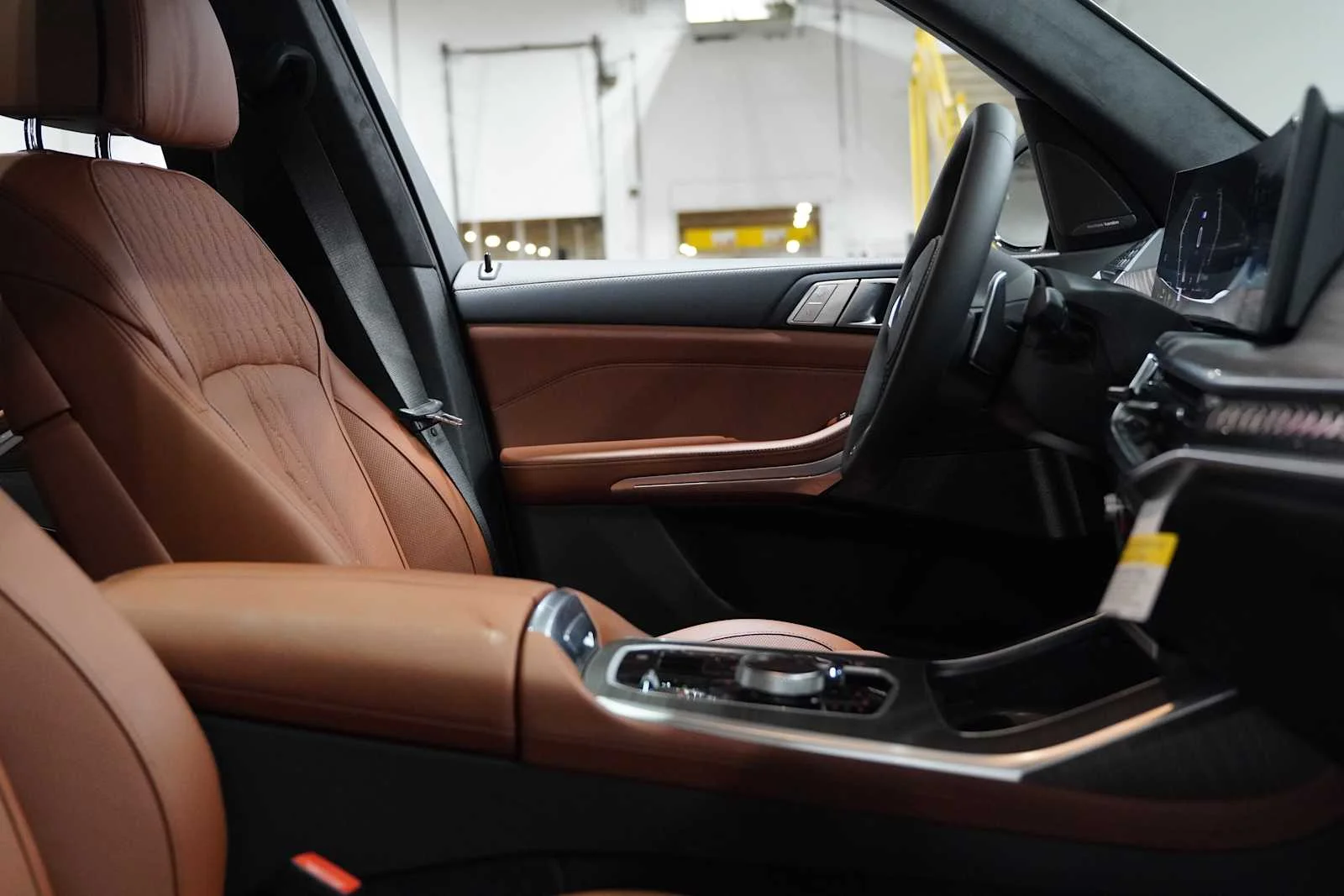 New 2027 Black Sapphire Metallic BMW xDrive40i image 10