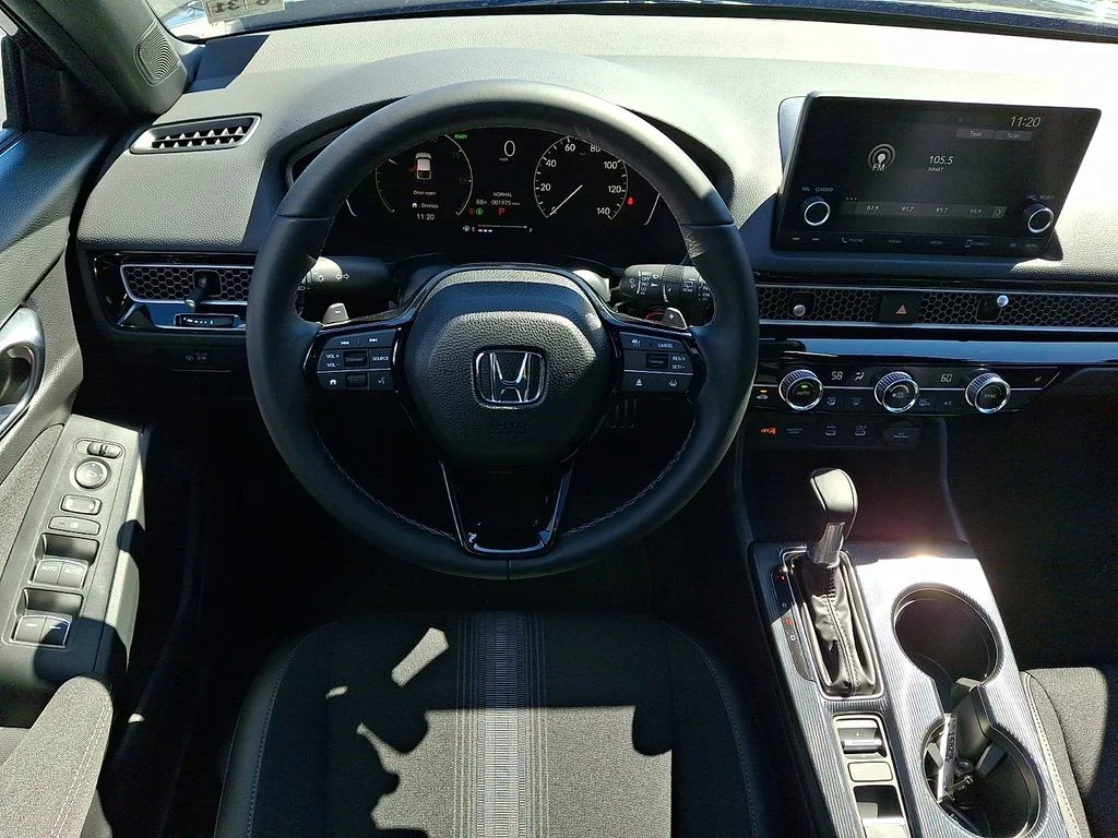 2026 Honda Civic Hatchback Sport - Photo 11