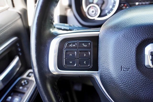 Used 2021 Silver Ram Laramie image 47