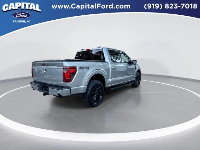 Used 2024 Silver Ford XLT image 8