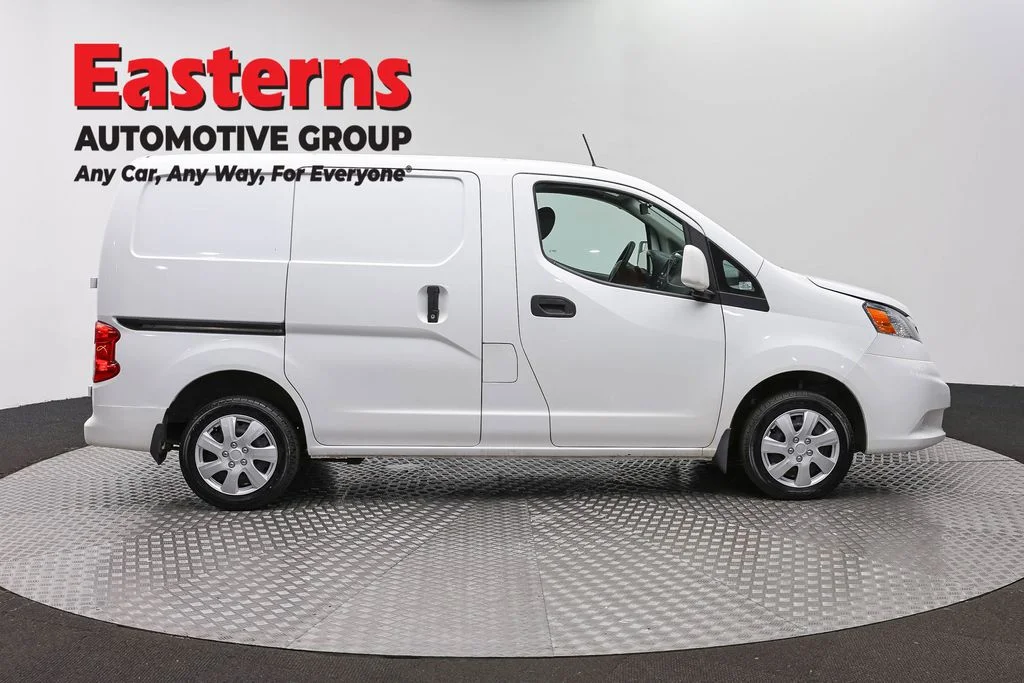 Used 2020 White Nissan SV image 4