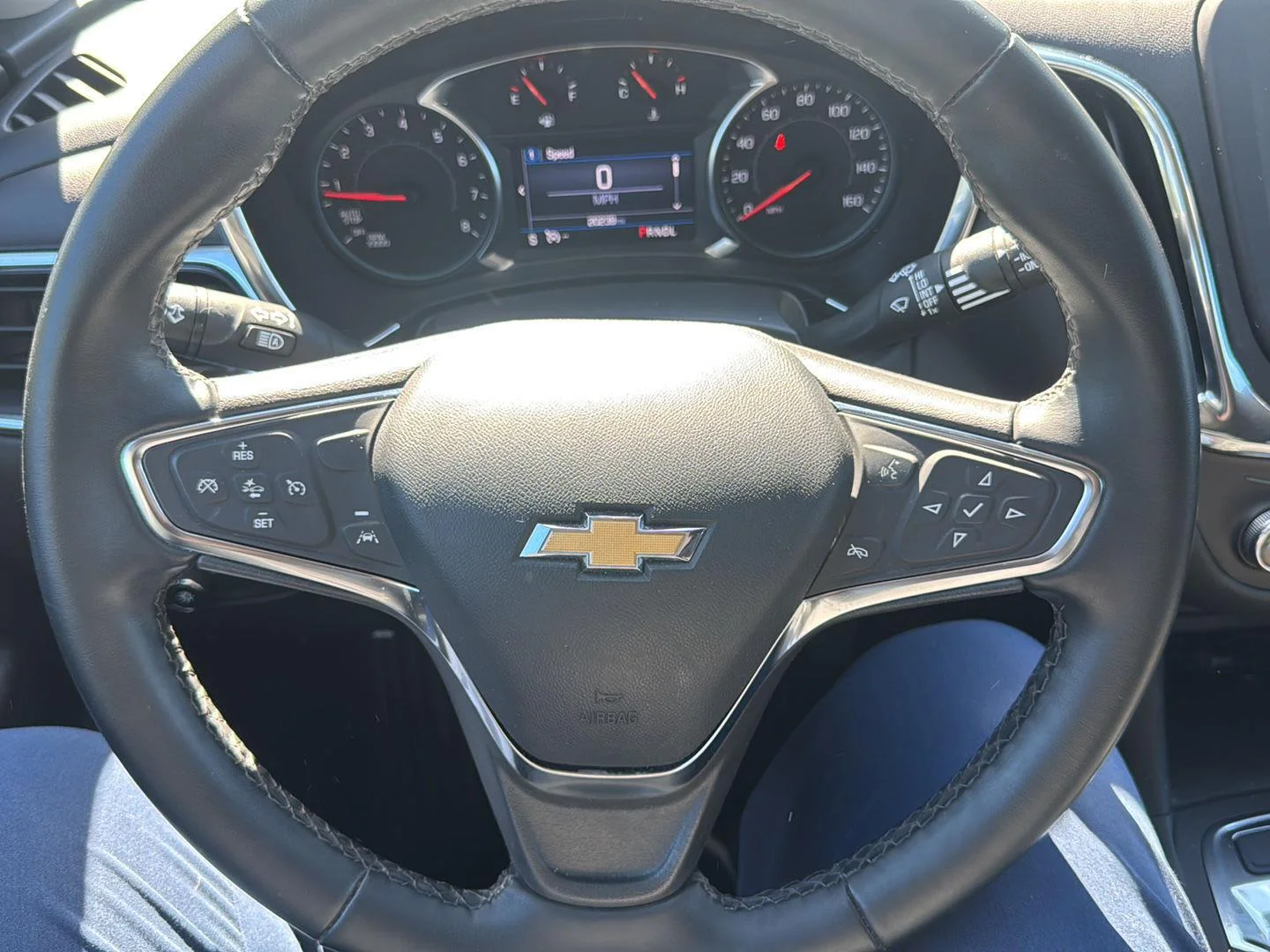 Used 2024 Summit White Chevrolet LT image 2