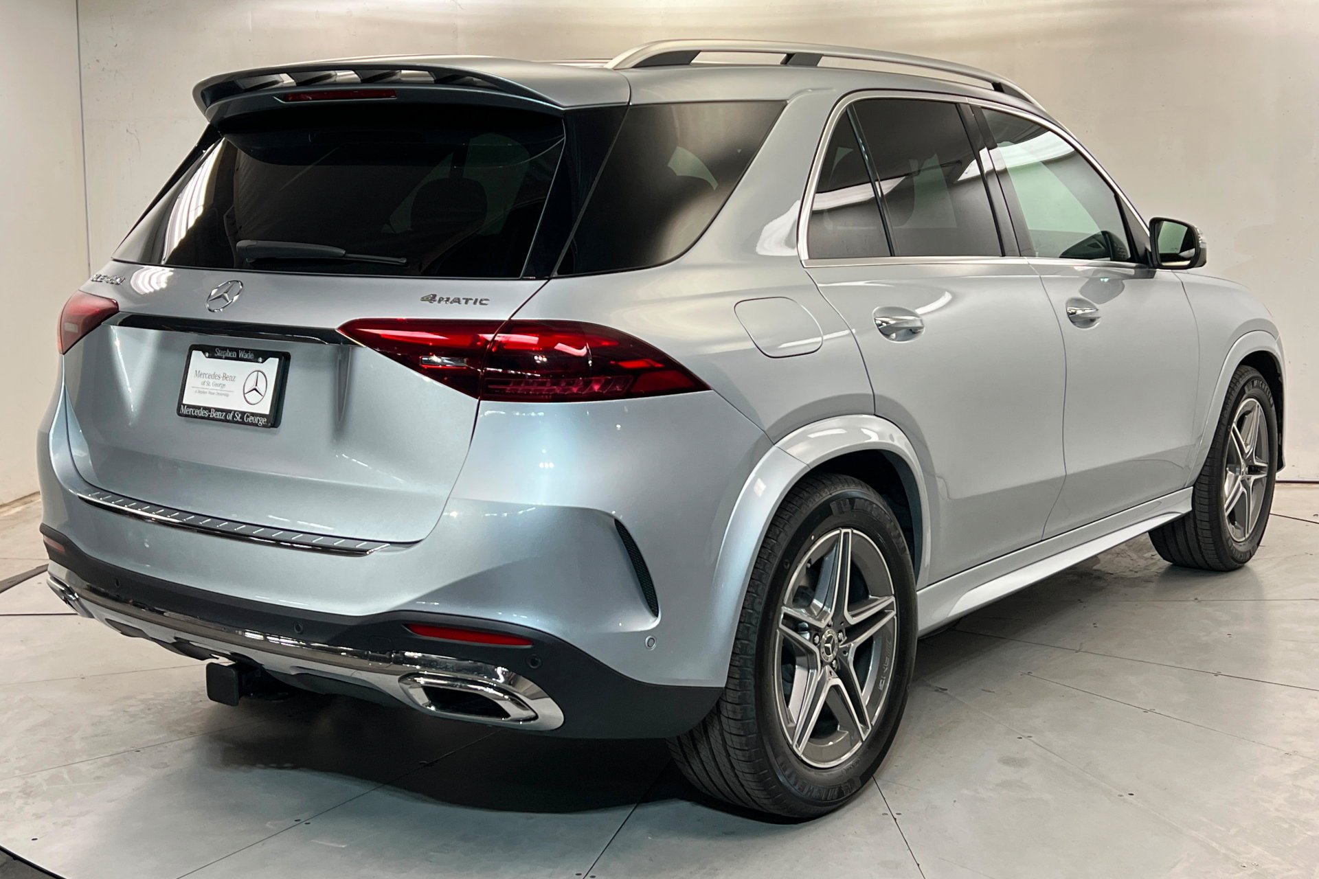 New 2026 Cirrus Silver Metallic Mercedes-Benz GLE 450 image 31