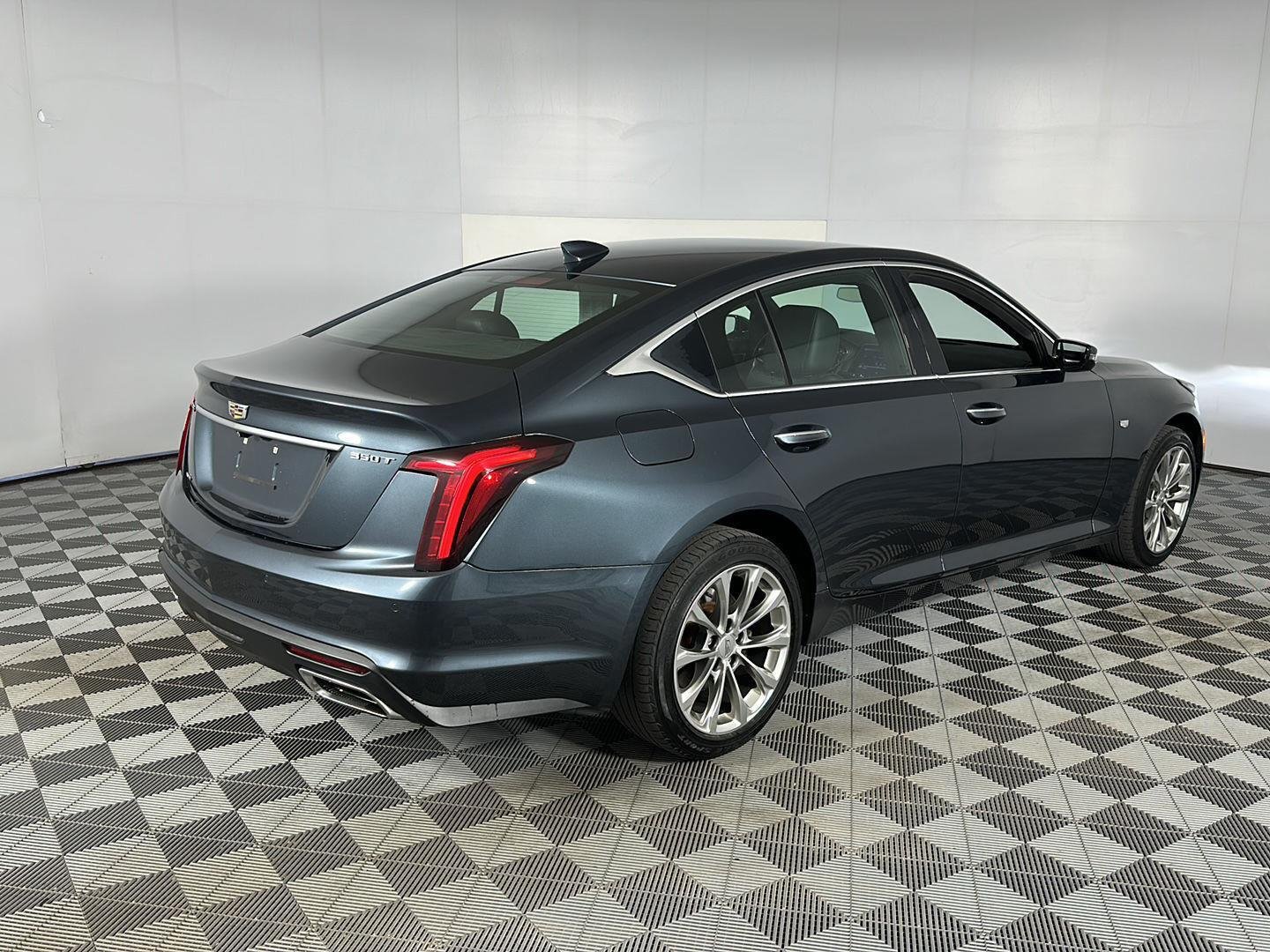Used 2021 Shadow Metallic Cadillac Premium Luxury image 5