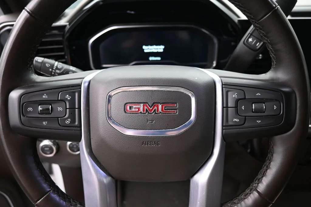 2024 GMC Sierra 1500 SLT - Photo 21