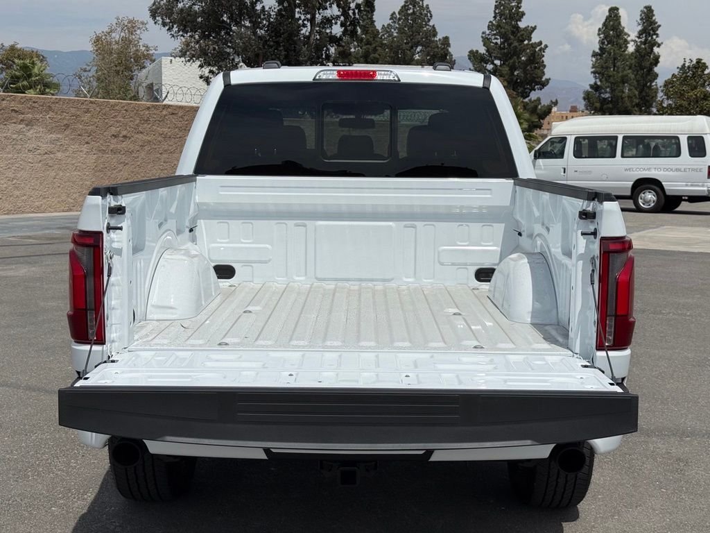 New 2026 Oxford White Ford Lariat® image 16