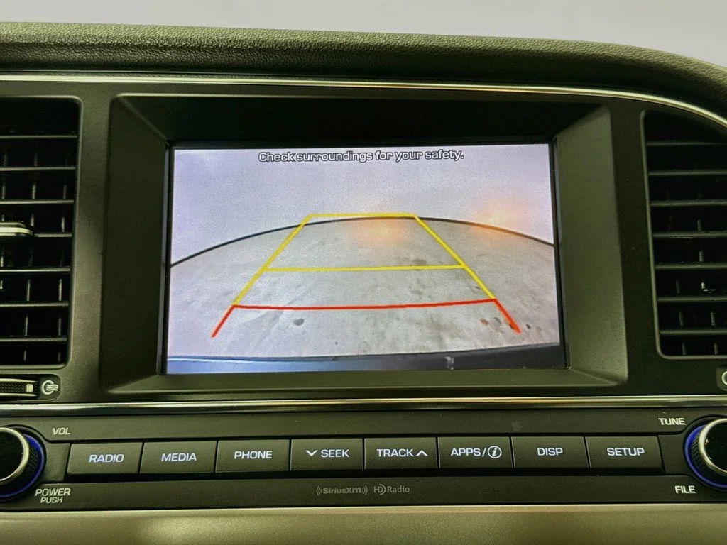 Used 2018 Machine Gray Hyundai SEL image 16