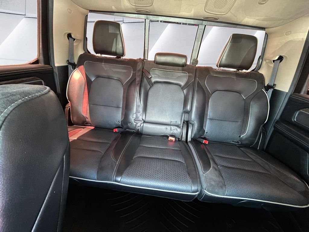 Used 2019 Black Ram Laramie image 18